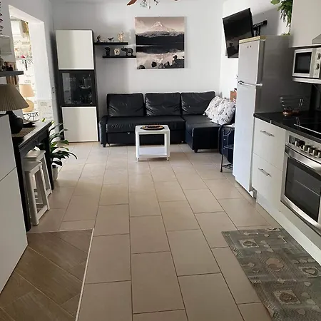 Noemi Puerta Del Sol Apartmán
